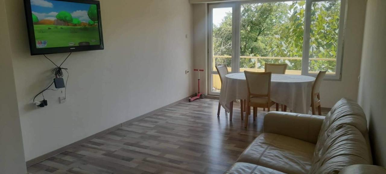 מונטנה Pliska Apartment מראה חיצוני תמונה